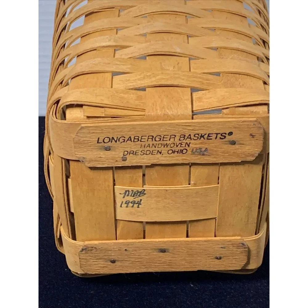 Longaberger 1994 Small Basket Classic Finish Square Opening 8